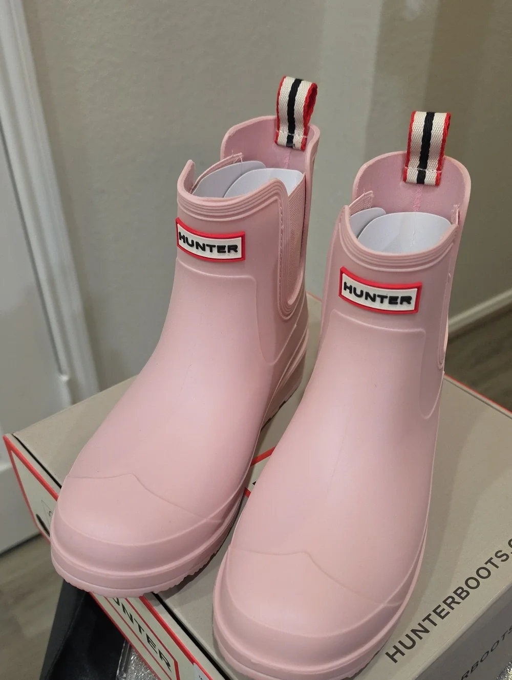 Hunter Tabitha Chelsea Rain Boots- Pink